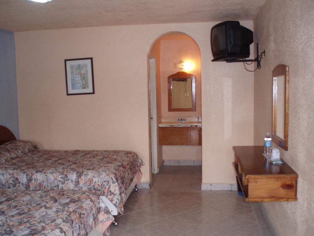 Hotel De Mexico Matamoros  Quarto foto