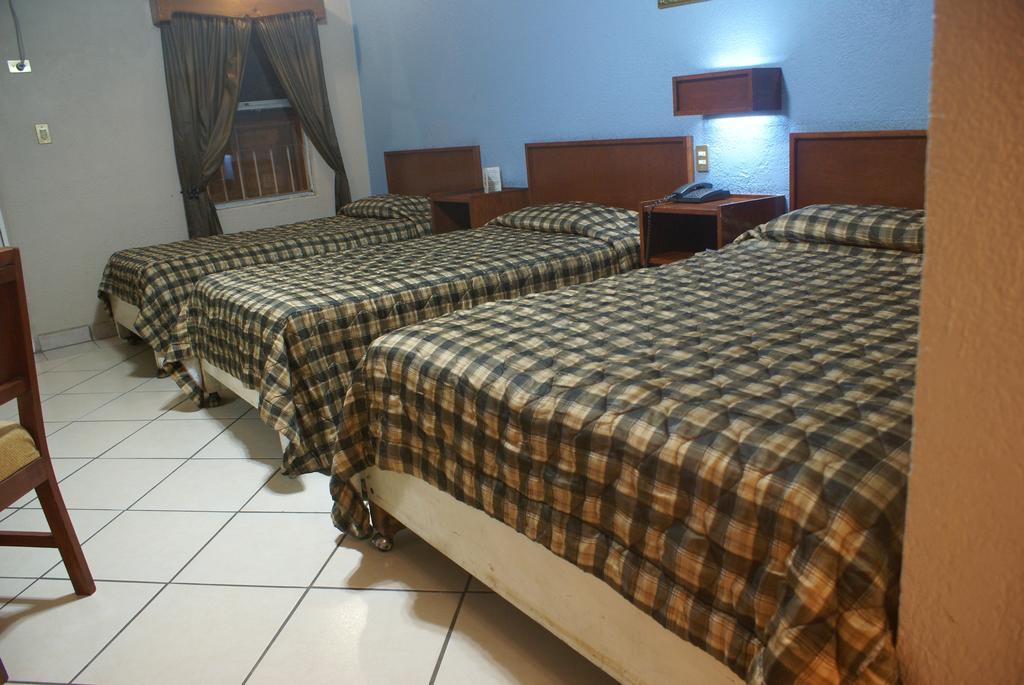 Hotel De Mexico Matamoros  Quarto foto